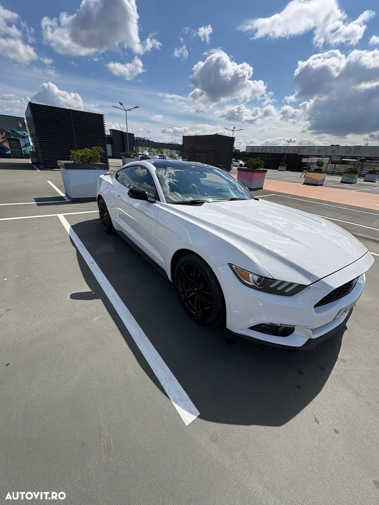 Ford Mustang 2.3 EcoBoost Aut. - 7
