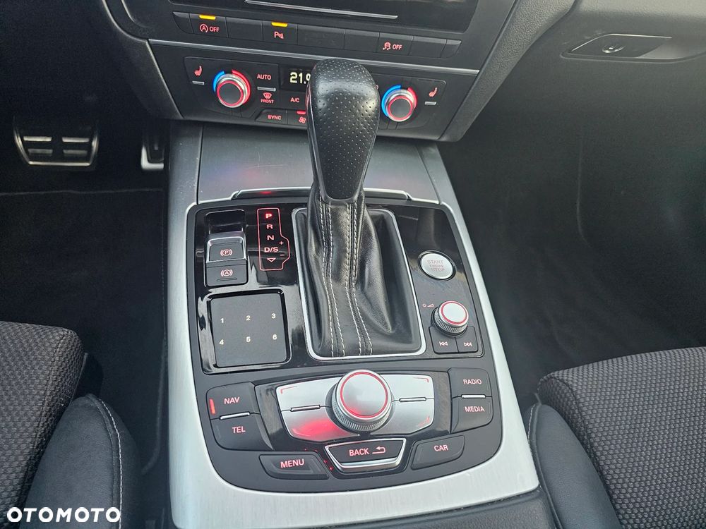 Audi A6 Avant - 17
