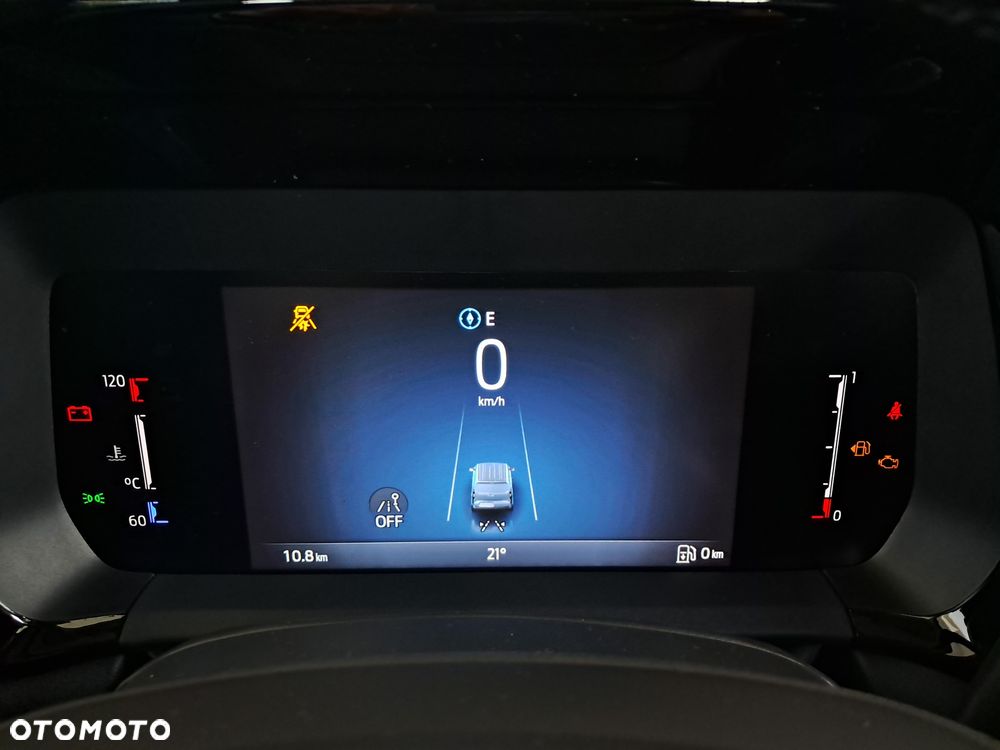 Ford Transit Courier - 8