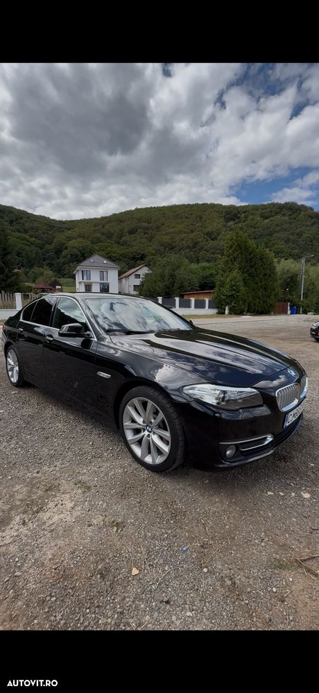 BMW Seria 5 525d xDrive AT - 7