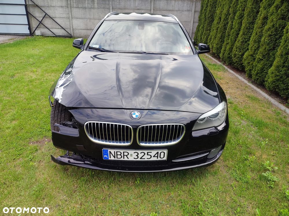 BMW Seria 5 520d Efficient Dynamics - 12