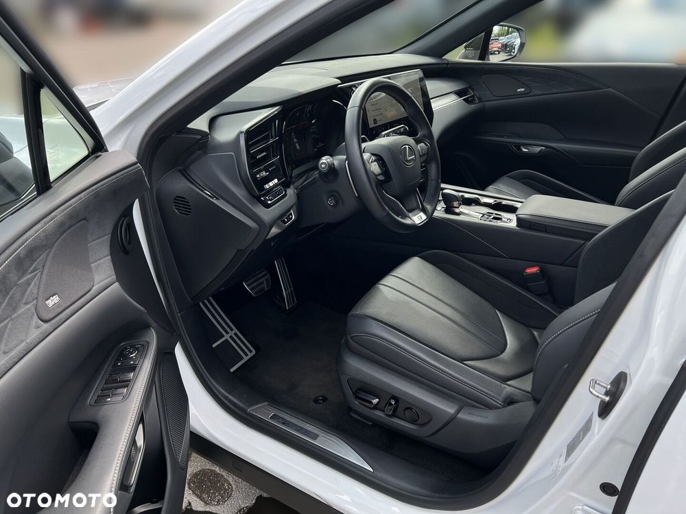 Lexus RX - 10