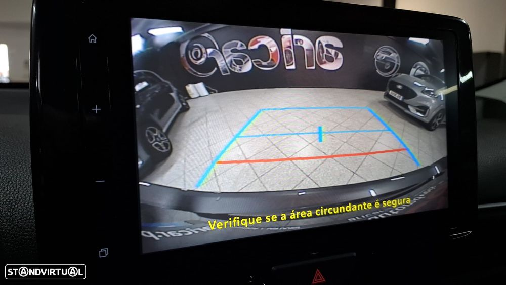 Toyota Yaris 1.5 HDF Comfort Plus - 16