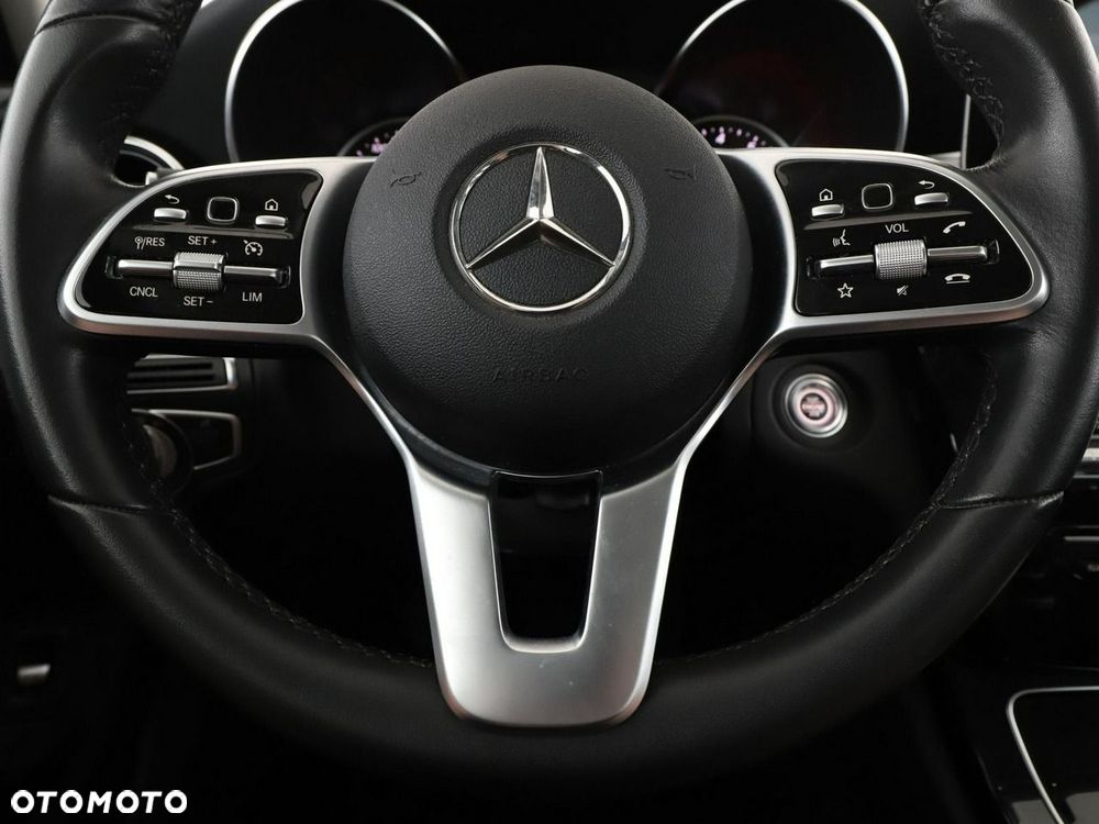 Mercedes-Benz Klasa C 180 9G-TRONIC Avantgarde - 22