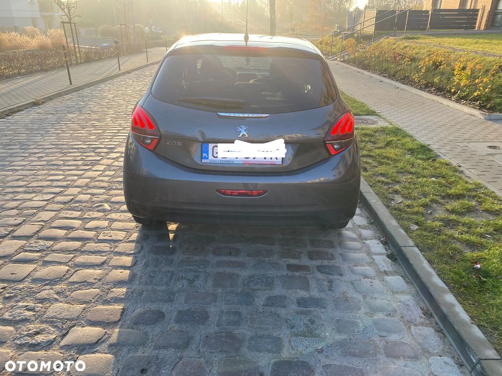 Peugeot 208 1.2 PureTech Style - 4