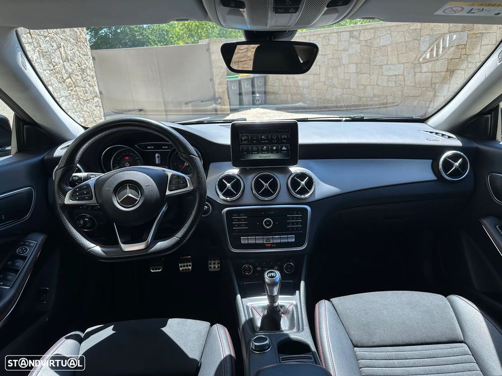 Mercedes-Benz CLA 180 d Shooting Brake AMG Line - 8