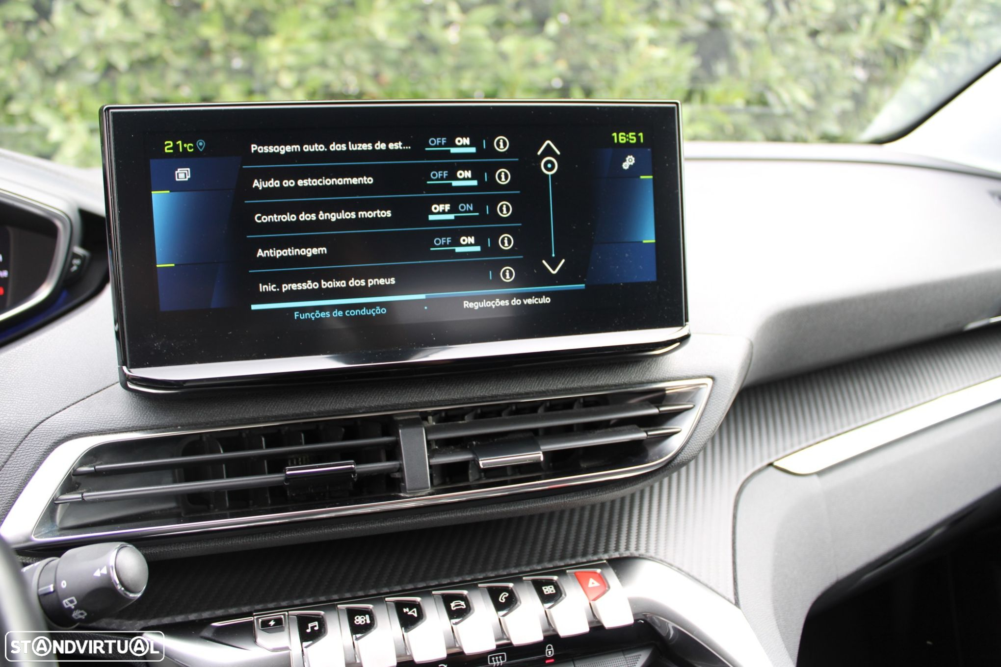 Peugeot 3008 1.6 Hybrid Allure e-EAT8 - 15