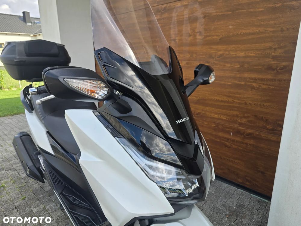 Honda NSS - 4
