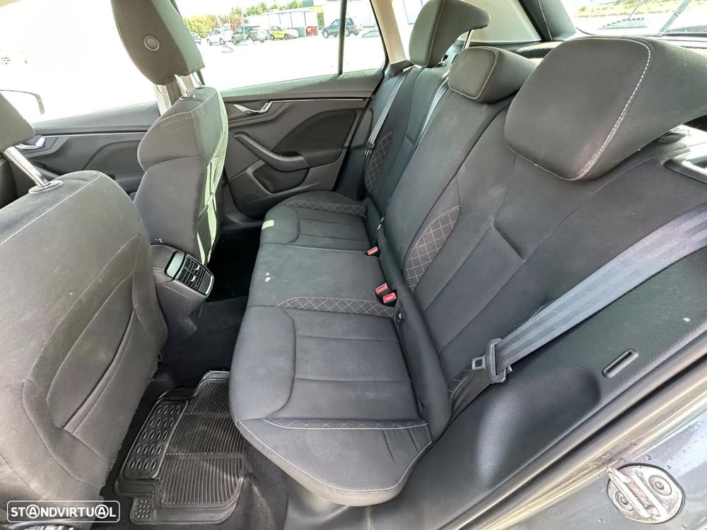 Skoda Kamiq 1.0 TSI DSG - 6