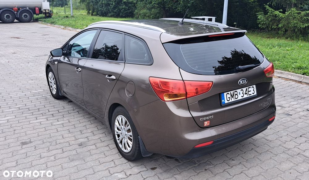 Kia Ceed - 5