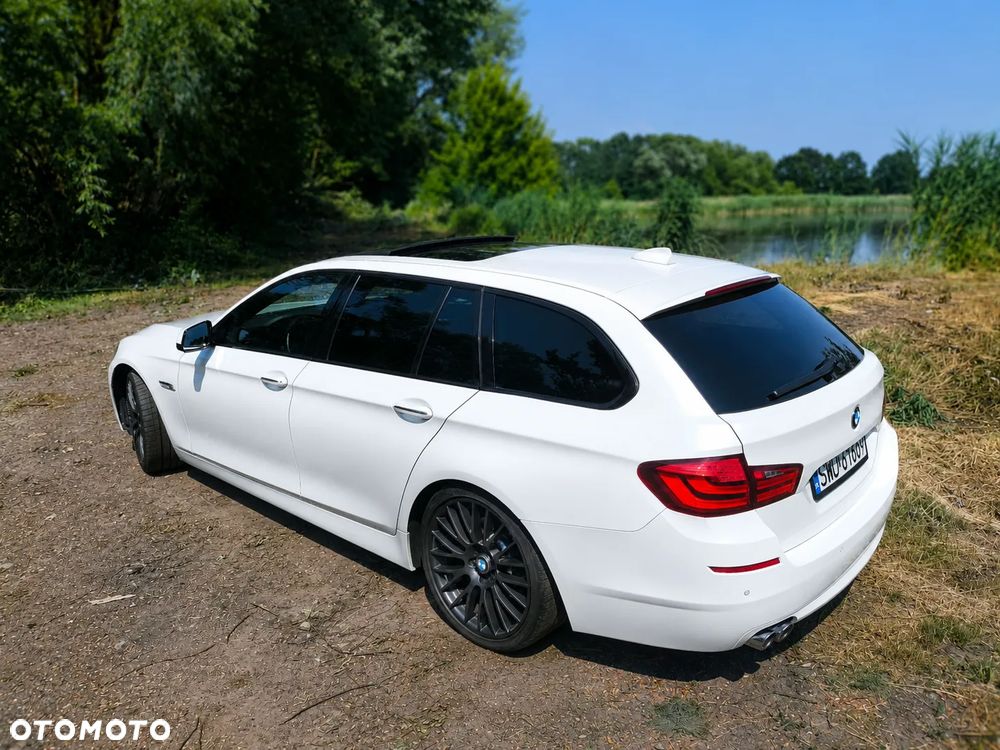 BMW Seria 5 525d - 7