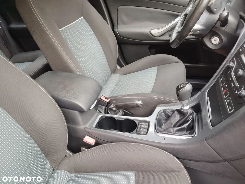 Ford Mondeo 2.0 TDCi Titanium S - 17