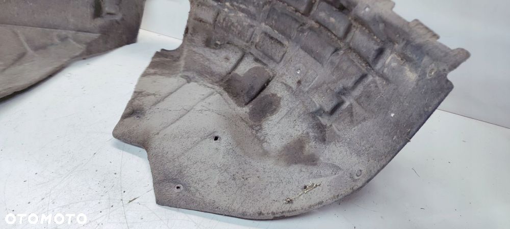 NADKOLE PRAWY PRZÓD MATERIAŁOWE AUDI Q3 8U 8U0821172E - 2