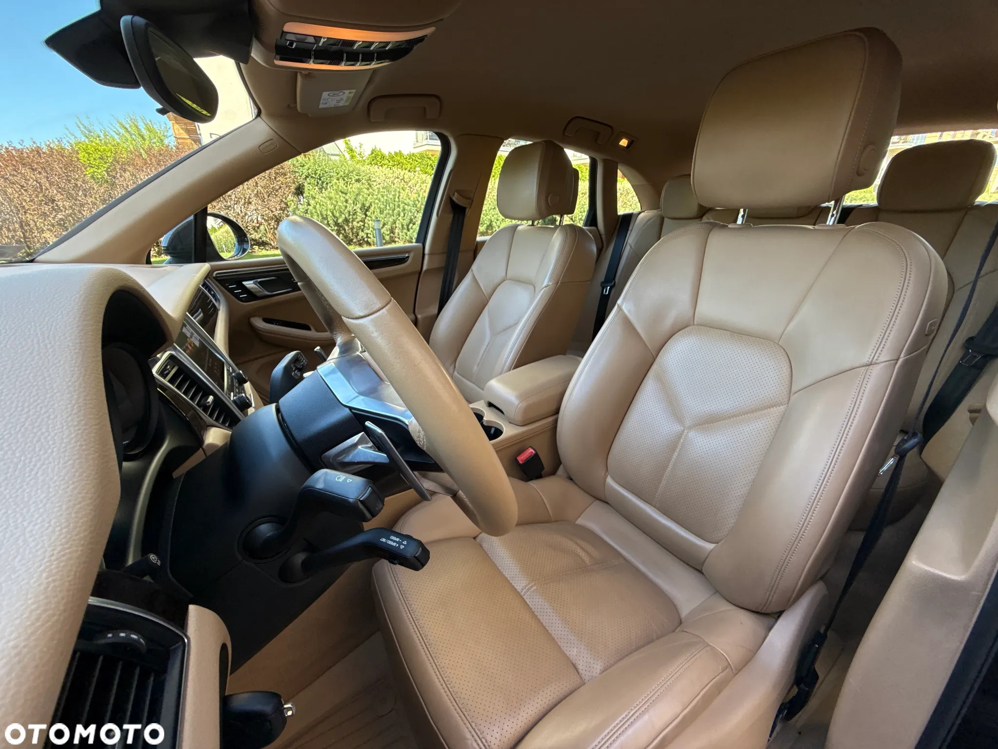 Porsche Macan - 11