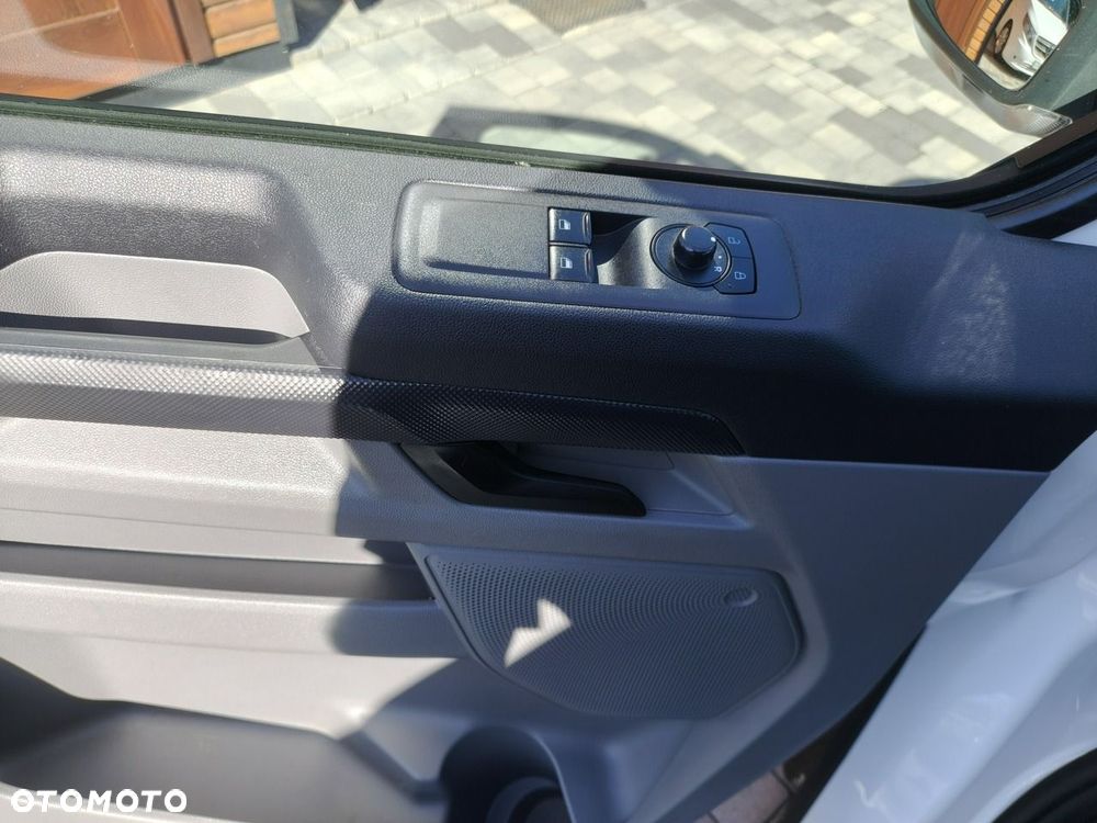Ford Transit Custom - 16