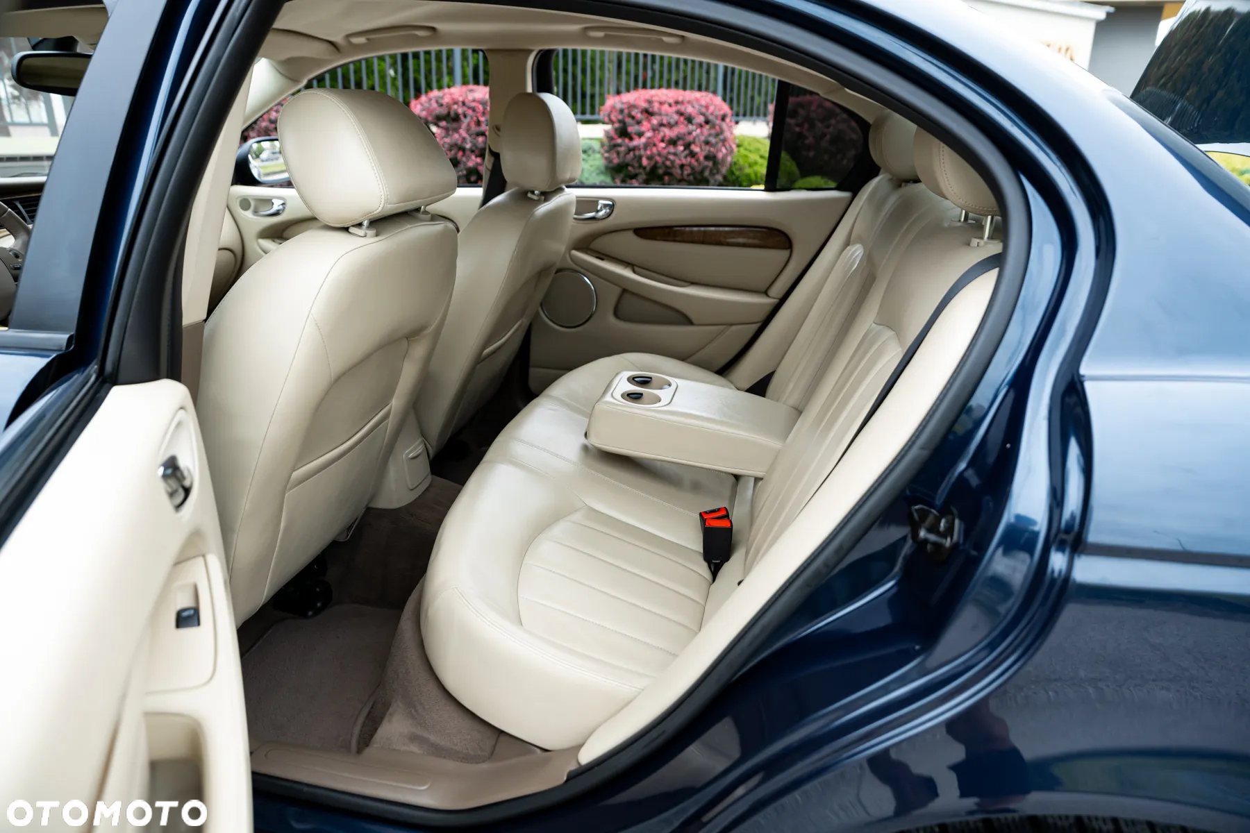 Jaguar X-Type 2.5 Executive - 23