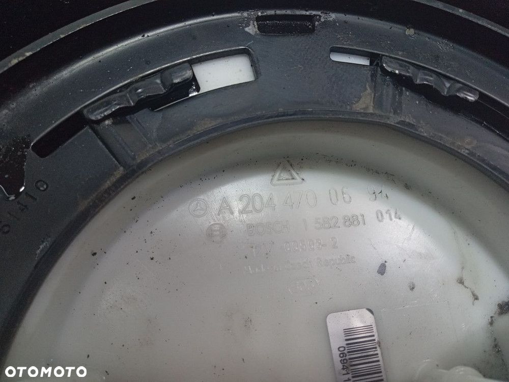 C W204 2.2 CDI KOMBI ZBIORNIK PALIWA A2044708301 - 7