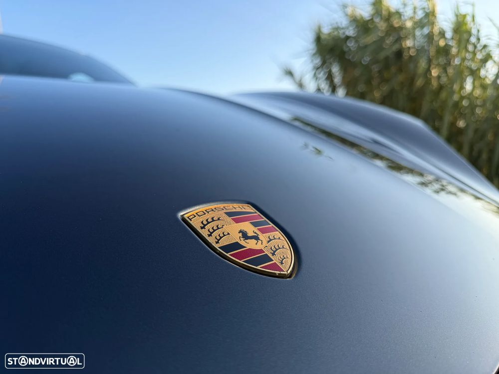 Porsche Taycan Standard - 30