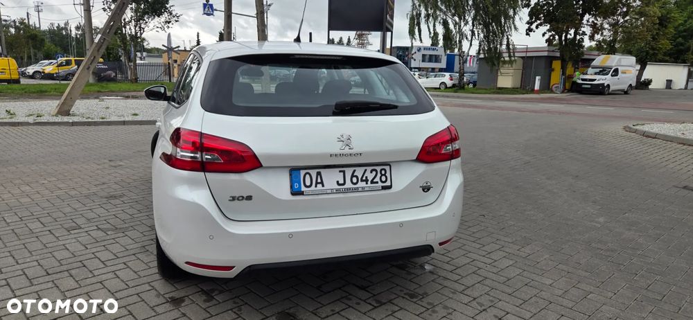 Peugeot 308 BlueHDi FAP 150 Stop & Start Allure - 12
