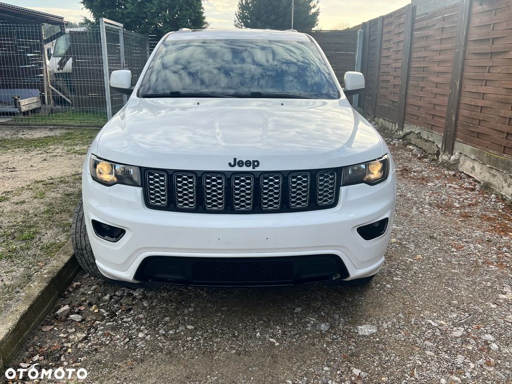 Jeep Grand Cherokee - 2