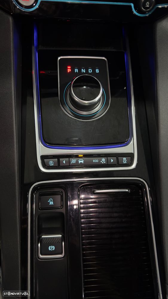 Jaguar F-Pace 2.0 i4D R-Sport AWD Aut. - 13