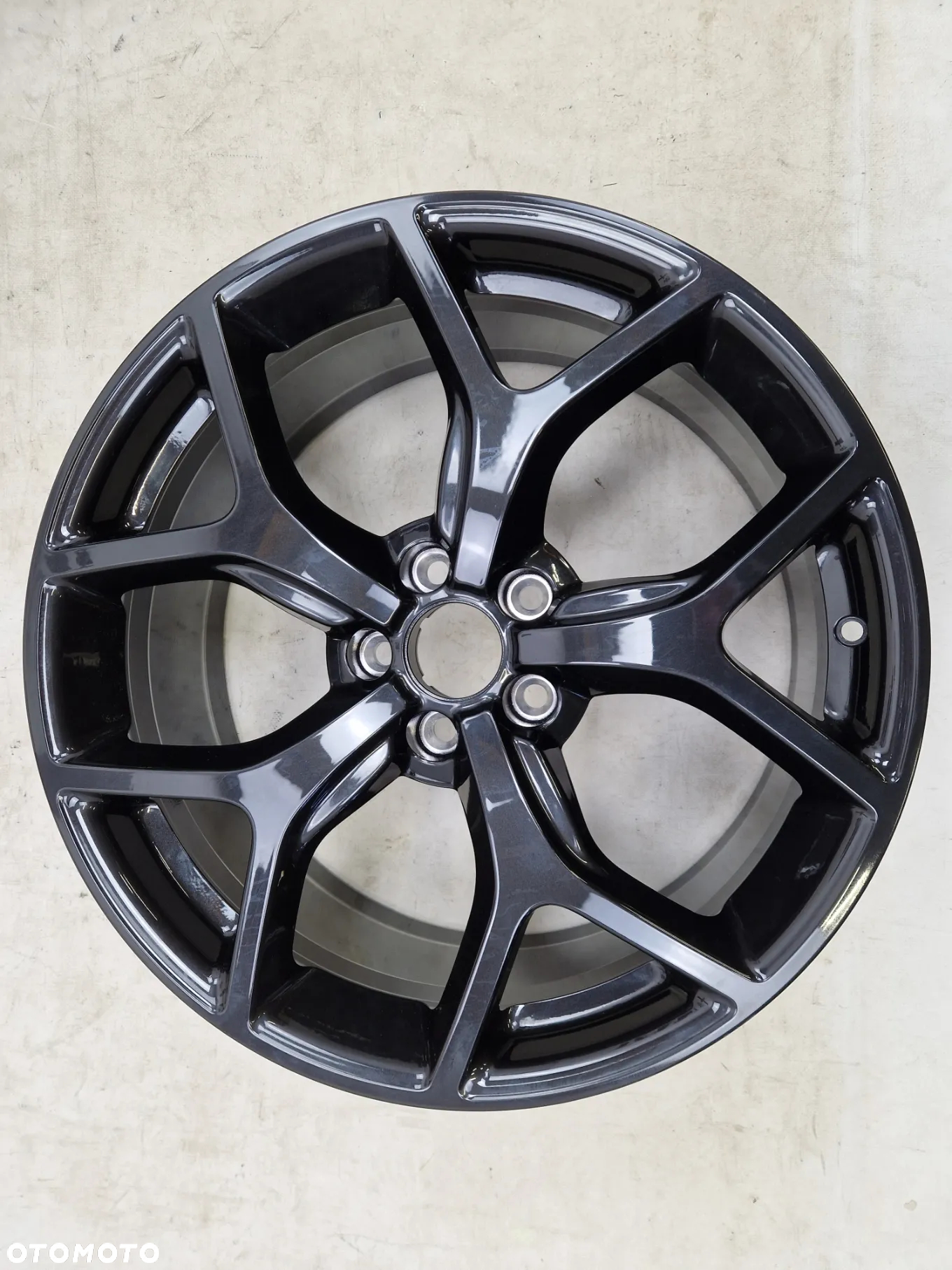Felga felgi Alfa Romeo Giulia NOWE OE 8Jx19H2 9Jx19H2 ET33 ET34 - 8