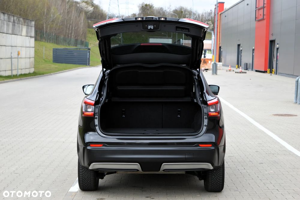 Nissan Qashqai 1.2 DIG-T N-Tec EU6 - 30