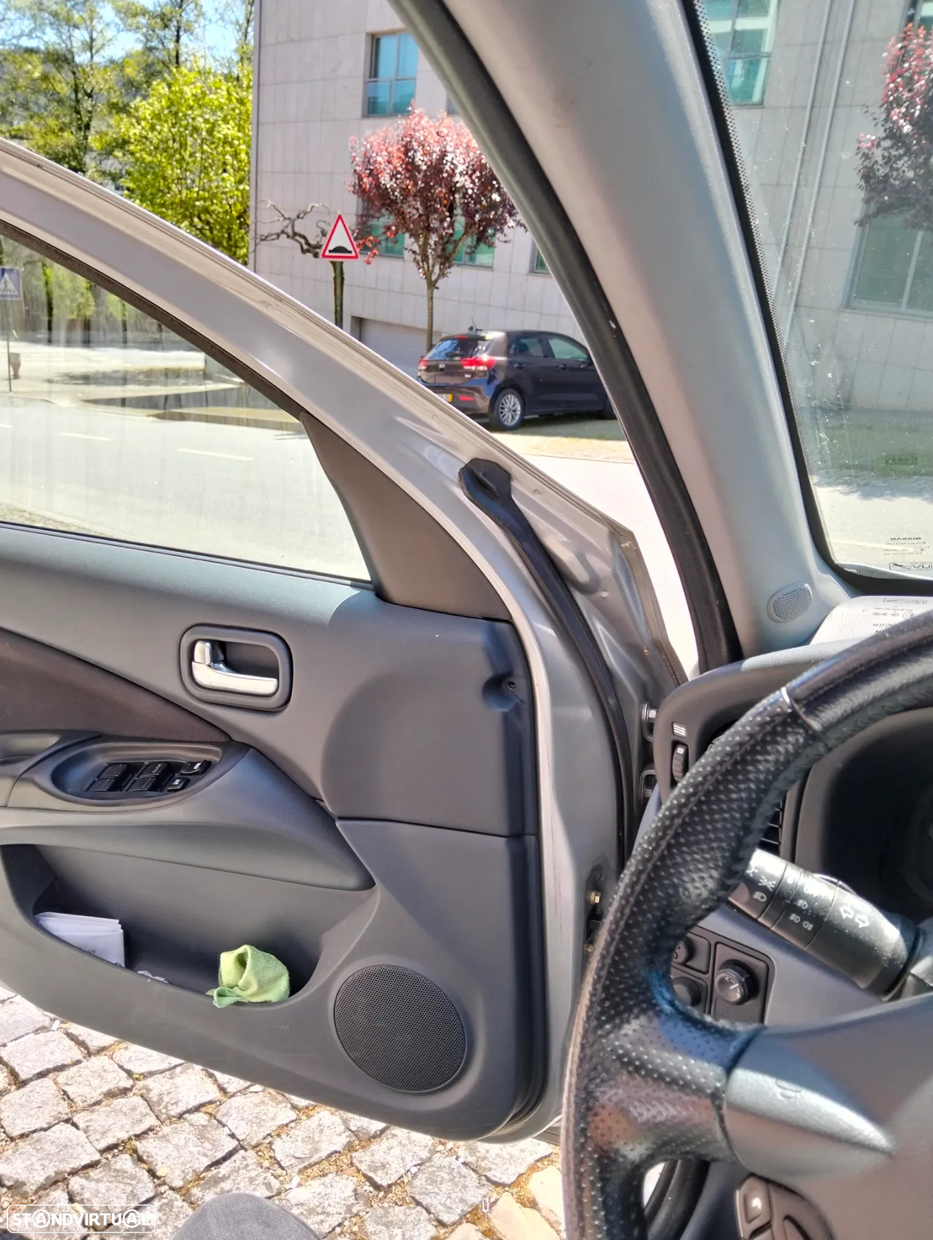 Nissan Almera 1.5 Acenta - 2