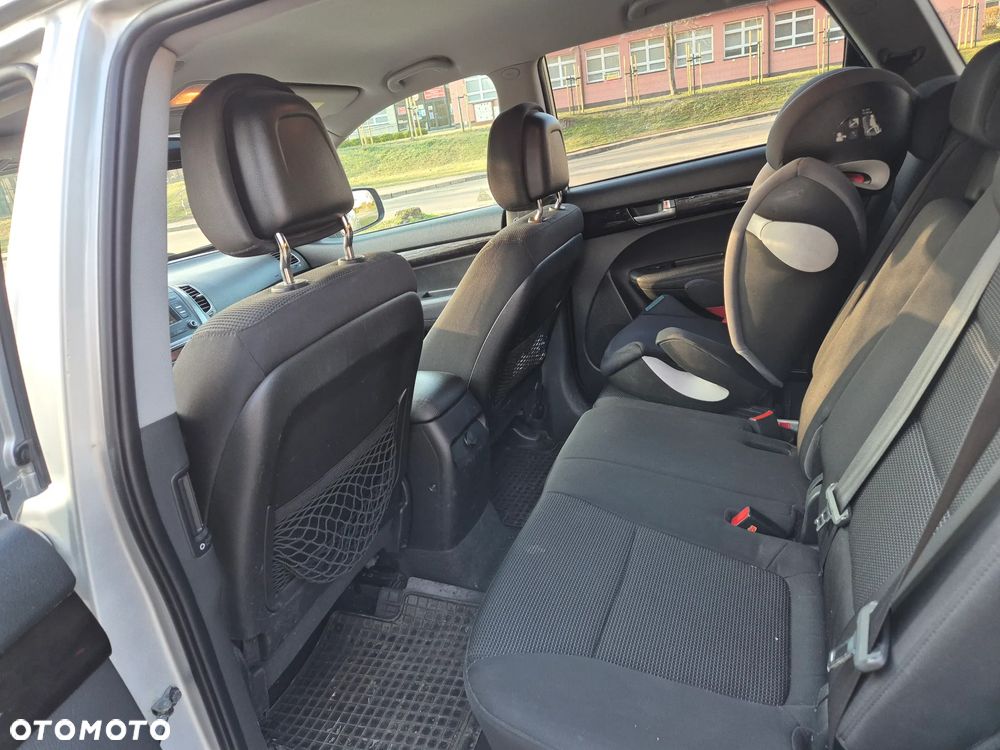Kia Sorento 2.0 CRDI M - 6