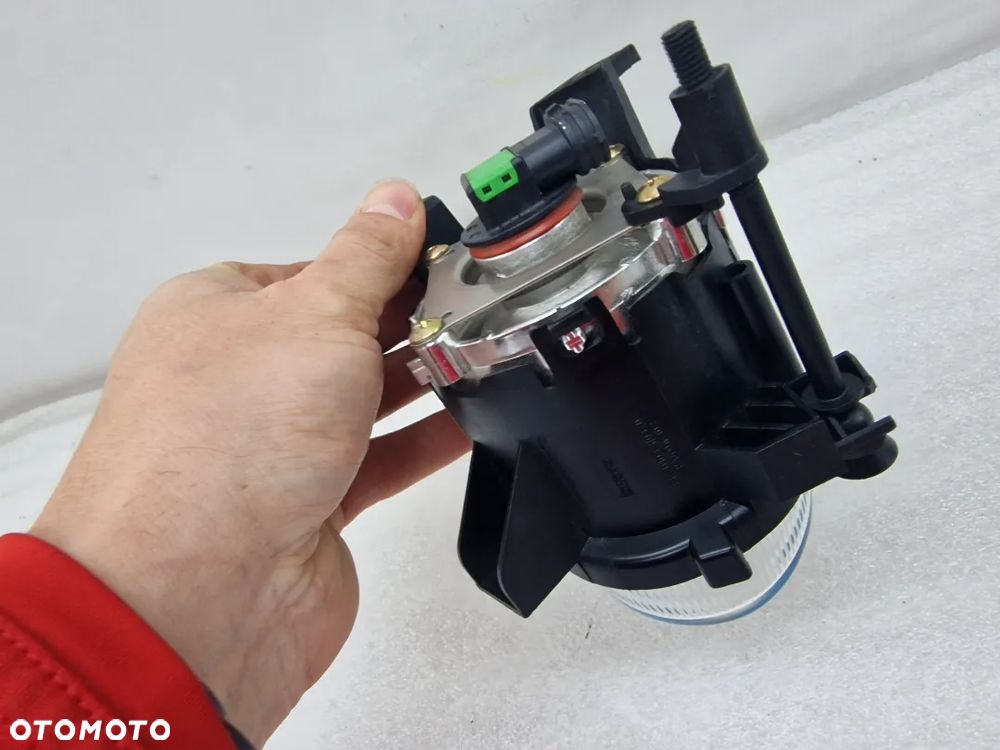 AUDI A4 B7 / AUDI A3 8P 04-07 PRAWY HALOGEN , NR AUKCJI H35 - 3