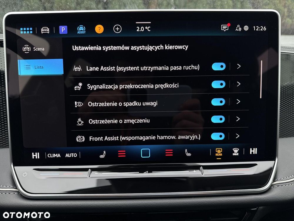 Volkswagen Passat - 26