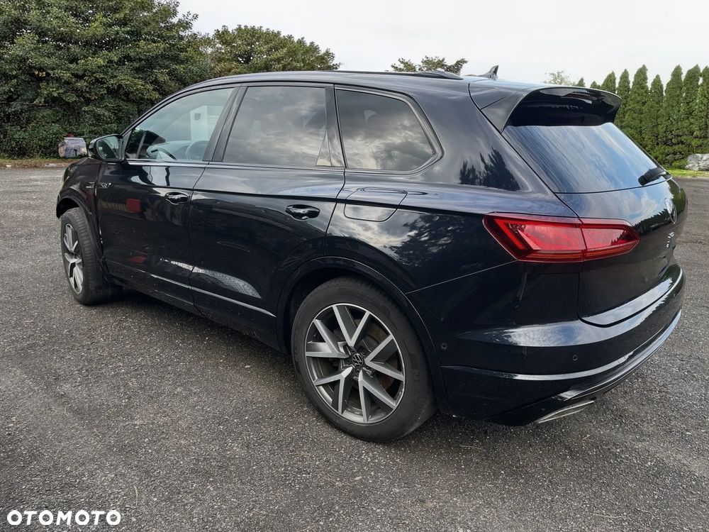Volkswagen Touareg - 3