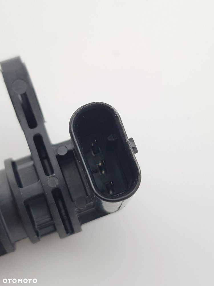 CZUJNIK POŁOŻENIA WAŁKA ROZRZĄDU - 5