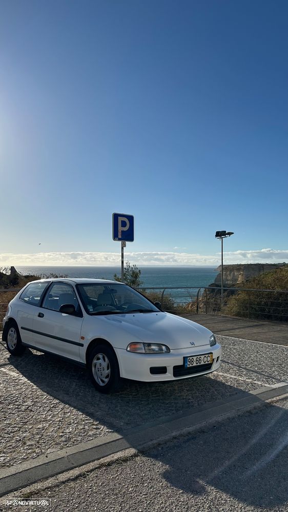 Honda Civic 1.5 LSi 16 V - 10