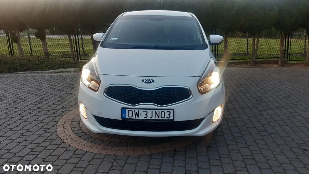 Kia Carens 1.7 CRDi L - 22