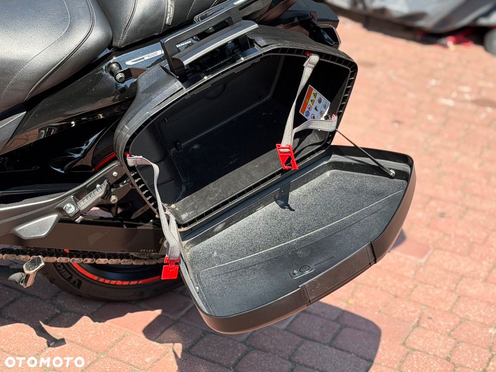 Honda CBF - 28