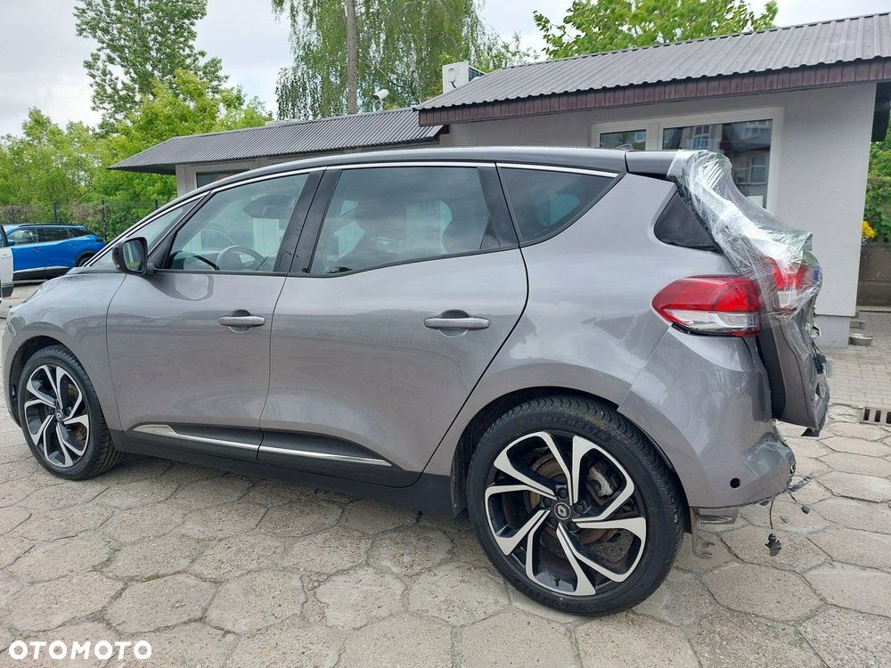 Renault Scenic - 6