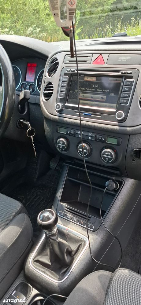 Volkswagen Tiguan 2.0 TDI DPF 4Motion Track&Field - 8