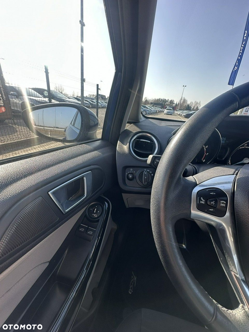 Ford Fiesta - 18