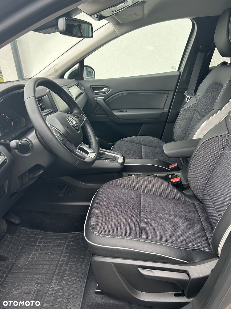 Renault Captur - 36