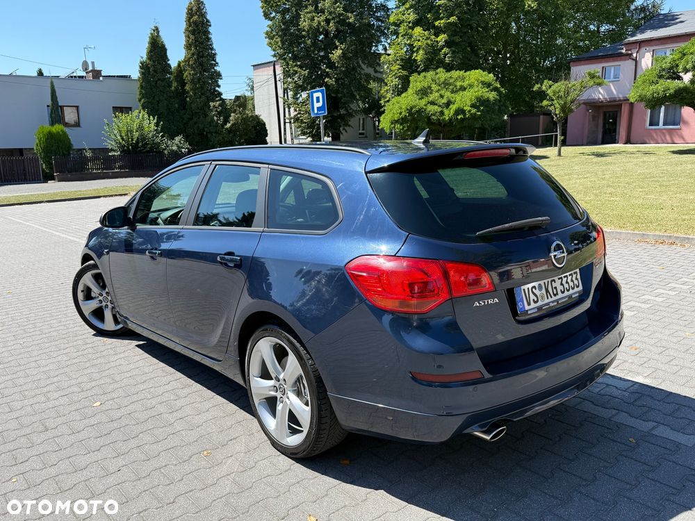 Opel Astra 1.6 Turbo Innovation - 19