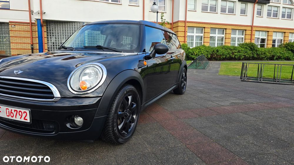 MINI Clubman One - 32