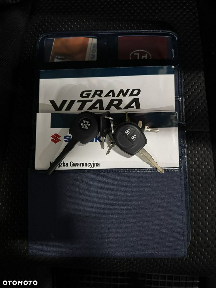 Suzuki Grand Vitara - 33
