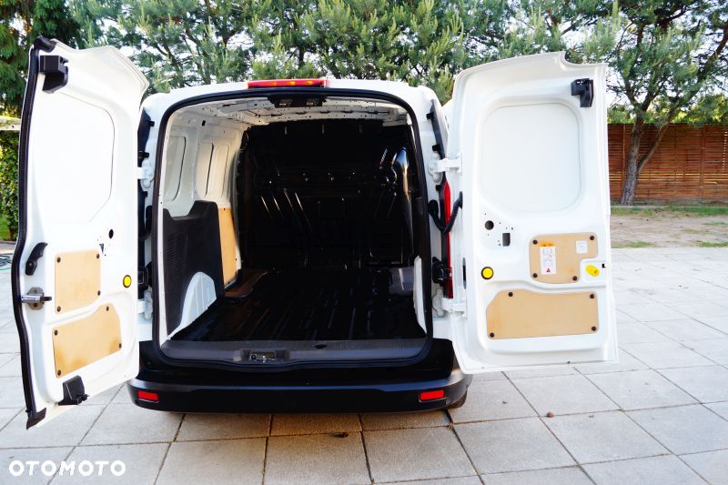 Ford Transit Connect - 18