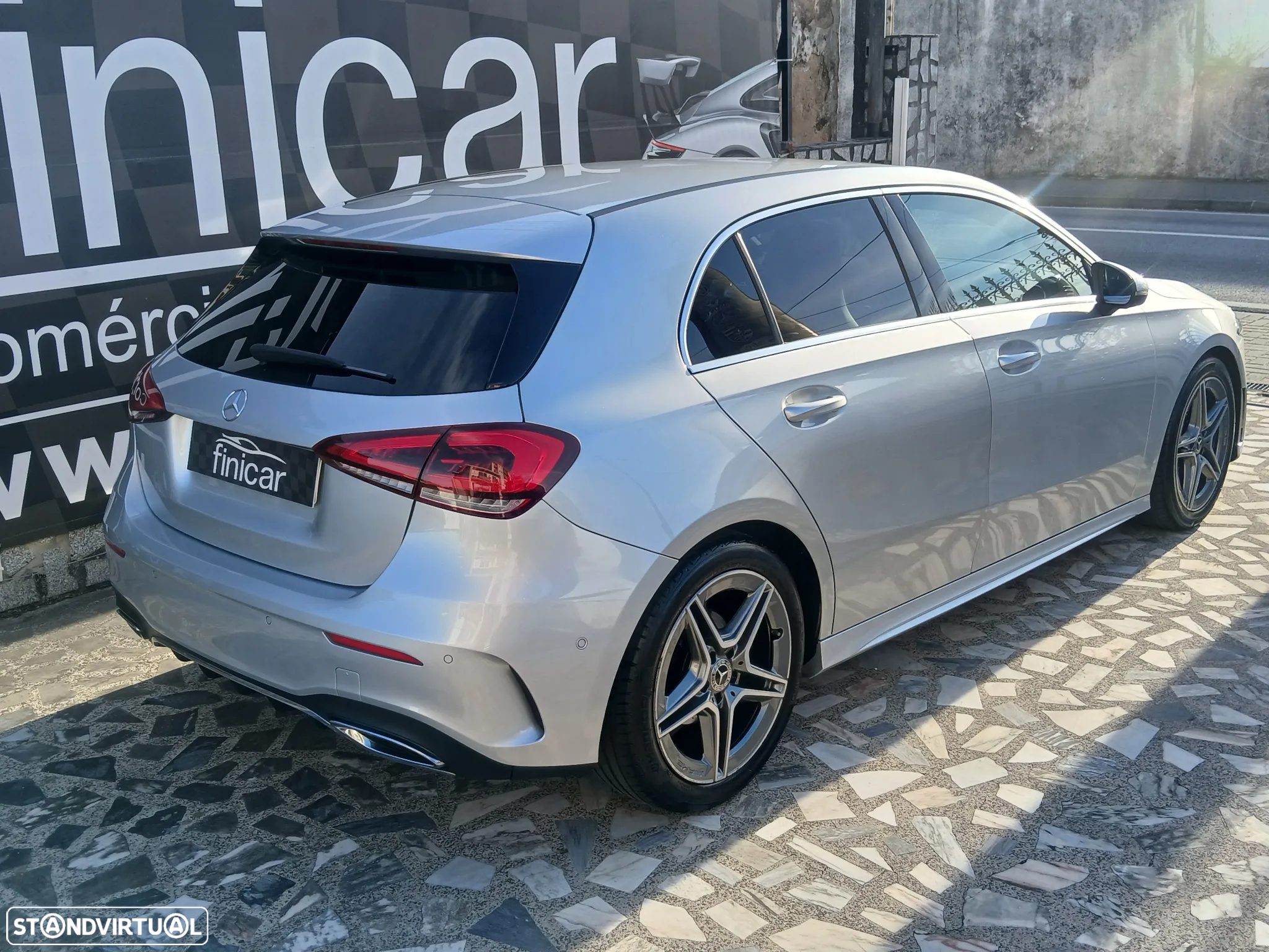 Mercedes-Benz A 180 d 7G-DCT AMG Line - 9