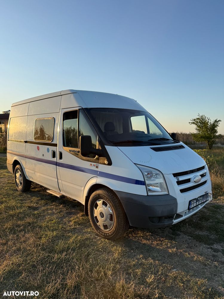 Ford Transit - 1