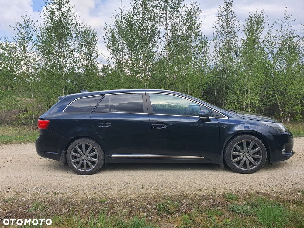 Toyota Avensis 2.2 D-CAT Prestige - 4