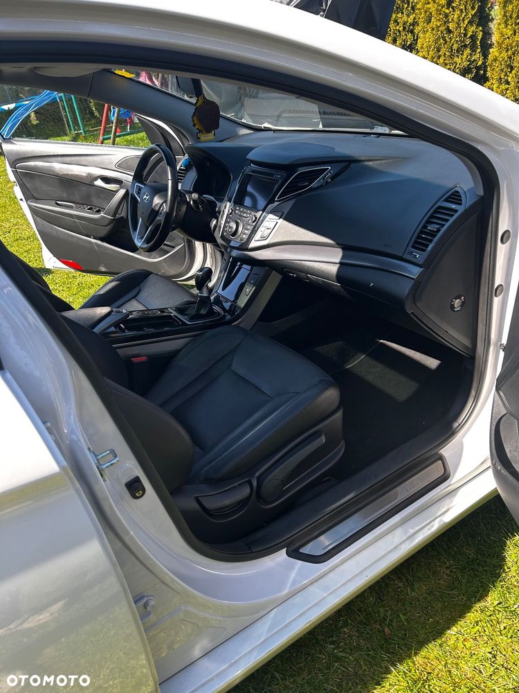 Hyundai i40 - 11