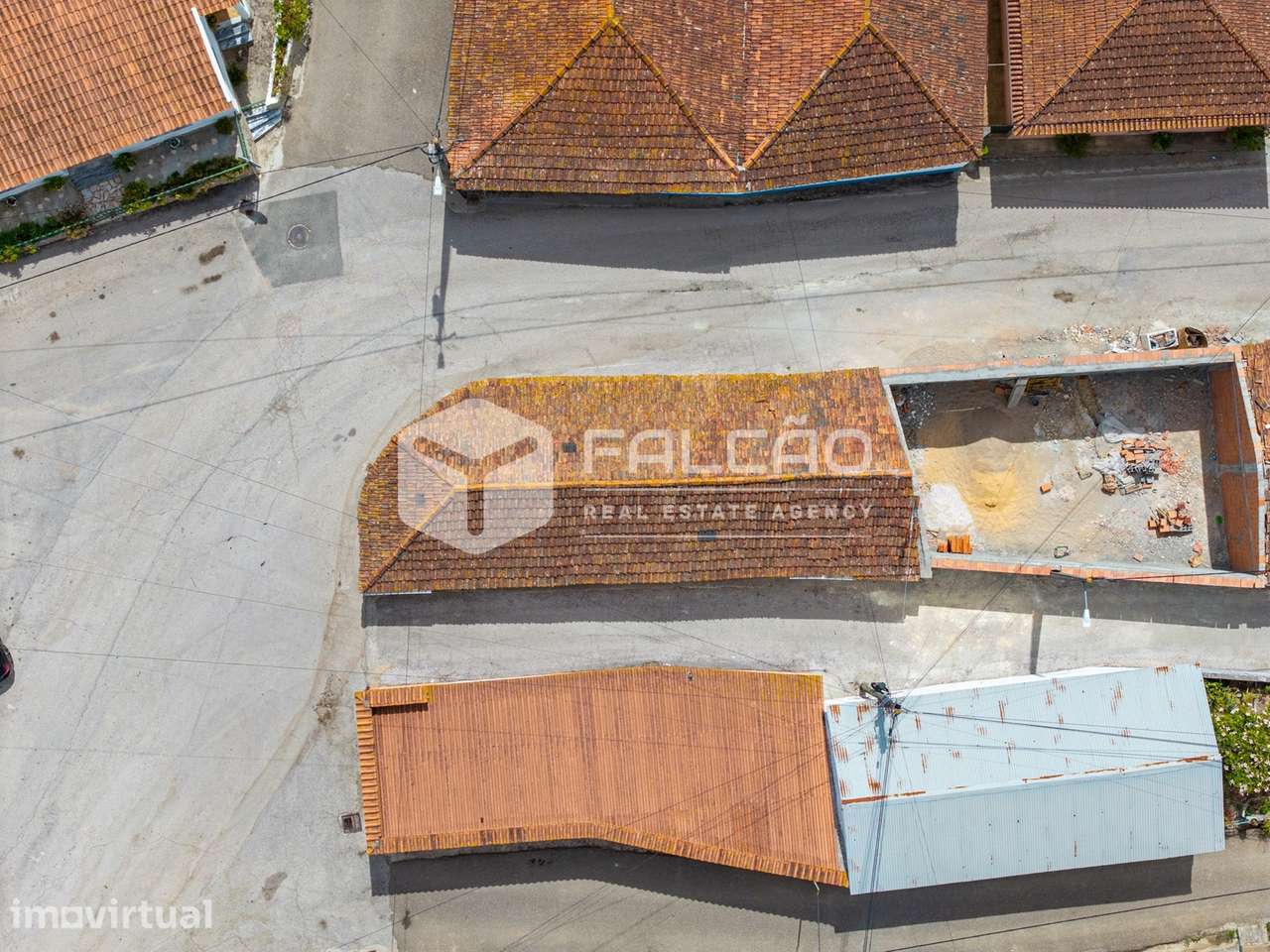 Moradia Devoluta T3 Venda em Azoia de Cima e Tremês,Santarém - Grande imagem: 4/35