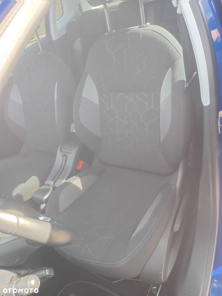 Peugeot 2008 PureTech 110 GPF Stop&Start EAT6 Signature - 18